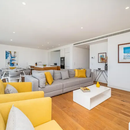 4-bedroom Penthouse With Jacuzzi *