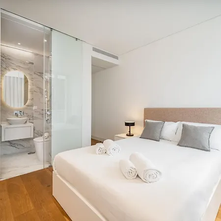 4-bedroom Penthouse With Jacuzzi * فيلامورا