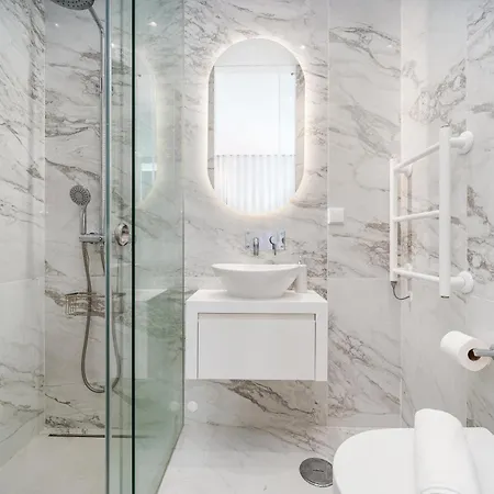 4-bedroom Penthouse With Jacuzzi Апартаменты