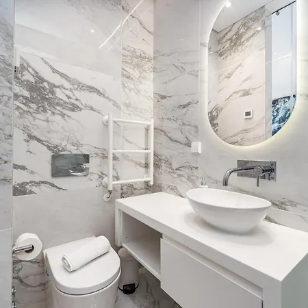 4-bedroom Penthouse With Jacuzzi Апартаменты Виламура